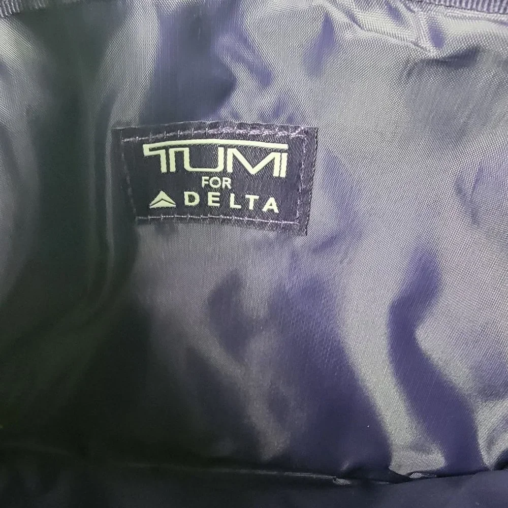Tumi For Delta Cosmetic Toiletries Travel Zip Pouch Bag Black Purple Lining